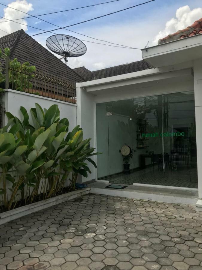 Reddoorz Plus @ Demangan Gejayan Pakualaman Ngoại thất bức ảnh